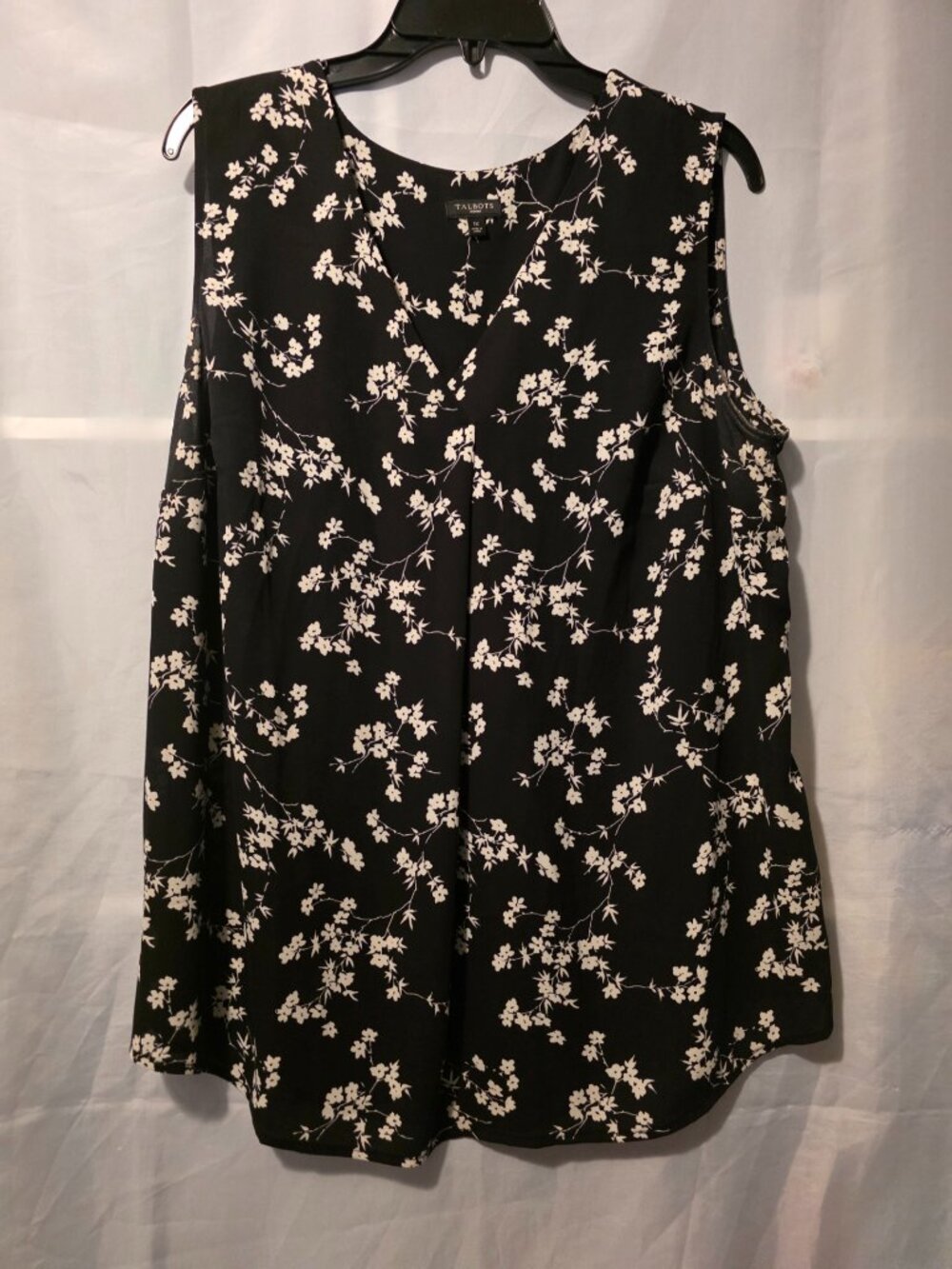 Women's Talbots Sleeveless Blouse, Size 1X, Black with white flowers